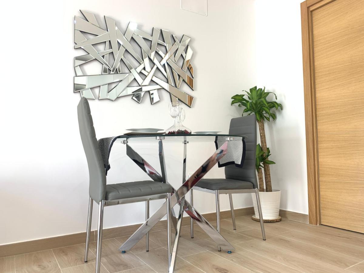 A Estrenar Preciosa Suite-Centrico-Con Jardin Y Porche Τορρεμολίνος Εξωτερικό φωτογραφία