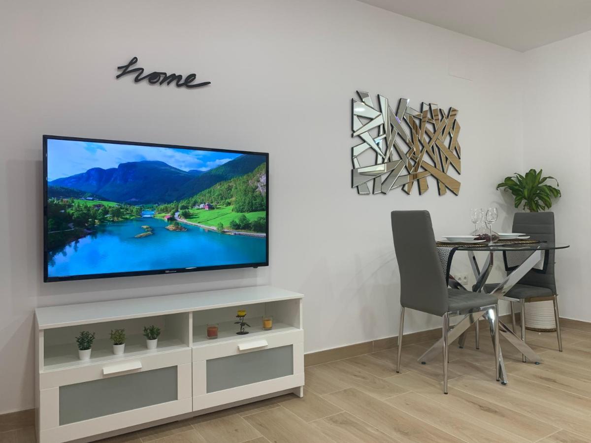 A Estrenar Preciosa Suite-Centrico-Con Jardin Y Porche Τορρεμολίνος Εξωτερικό φωτογραφία