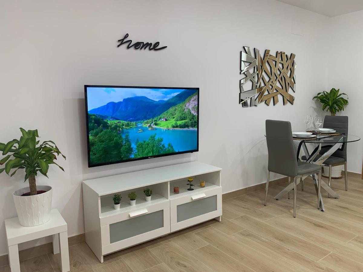 A Estrenar Preciosa Suite-Centrico-Con Jardin Y Porche Τορρεμολίνος Εξωτερικό φωτογραφία